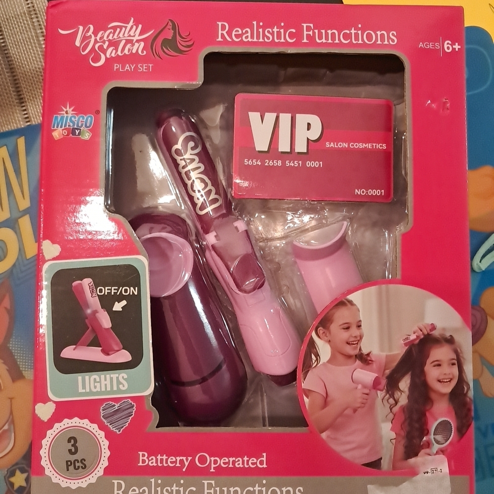 Beauty Salon Play Set with Realistic Functions - Pink and Purple